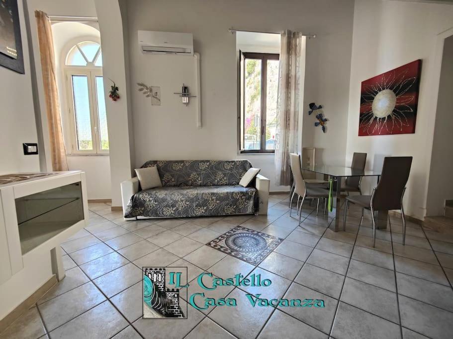 Il Castello Casa Vacanza Salerno Dış mekan fotoğraf