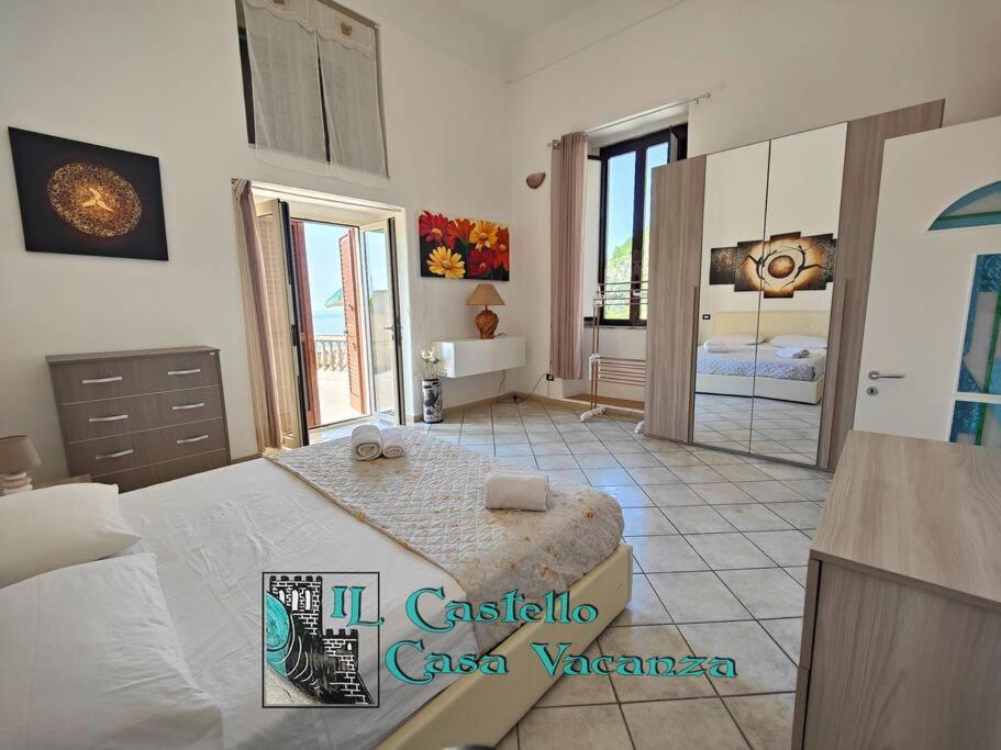 Il Castello Casa Vacanza Salerno Dış mekan fotoğraf