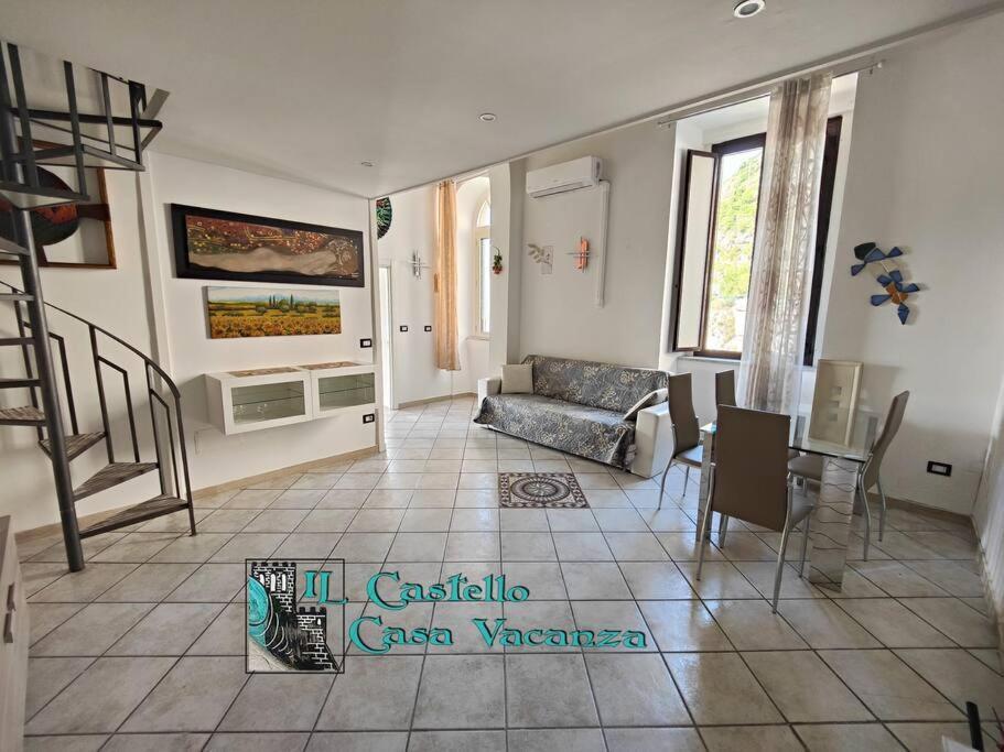Il Castello Casa Vacanza Salerno Dış mekan fotoğraf